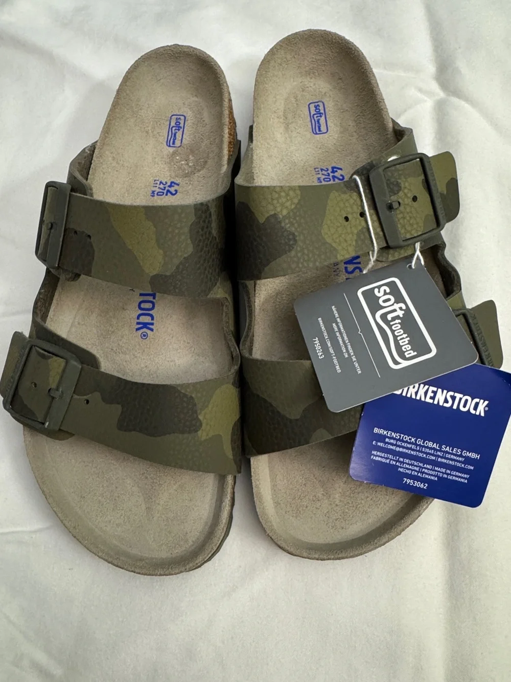 Birkenstock Arizona Camouflage Two-Strap Sandals - Olive & Dark Green size 42